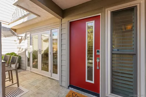 5208 Caminito Solitario, San Diego, CA 92108