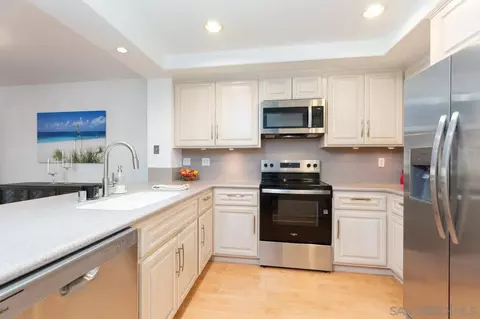 Kitchen - 1230 Wren Gln, Escondido, CA 92026 photo 1 of 2