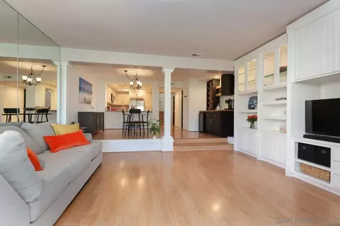 Living - 1230 Wren Gln, Escondido, CA 92026 photo 1 of 3