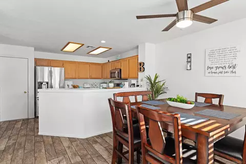 Dining - 405 Whispering Willow Dr UNIT E, Santee, CA 92071 photo 2 of 3