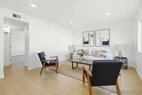 Other - 715 Sunflower St, Encinitas, CA 92024 photo 3 of 9
