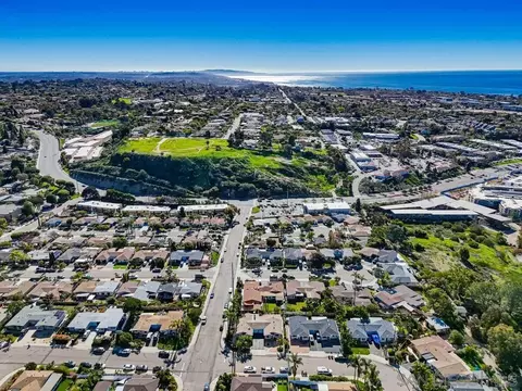 View/Area - 715 Sunflower St, Encinitas, CA 92024 photo 3 of 7