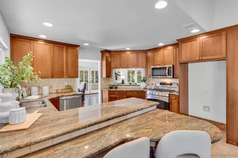 2087 Granite Hills Dr, El Cajon, CA 92019 photo 17