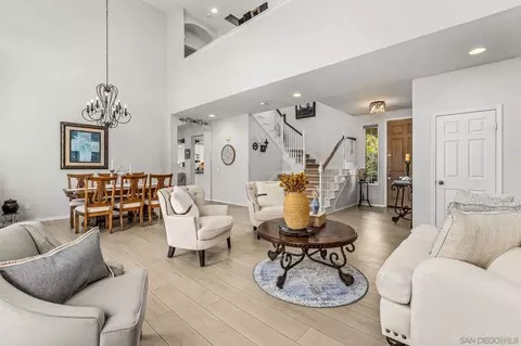 Living - 2407 Douglaston Gln, Escondido, CA 92026 photo 2 of 2