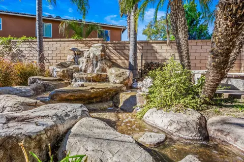 Exterior - 2407 Douglaston Gln, Escondido, CA 92026 photo 4 of 7
