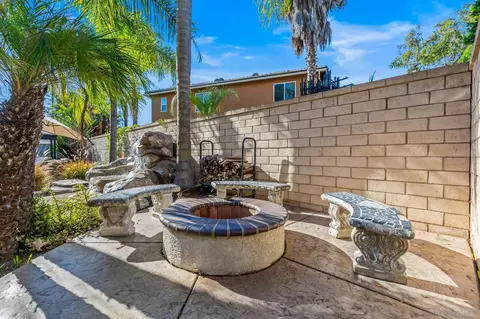 Exterior - 2407 Douglaston Gln, Escondido, CA 92026 photo 5 of 7