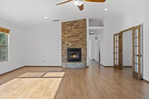 Living - 20872 Deerhorn Valley Rd, Jamul, CA 91935 photo 2 of 8