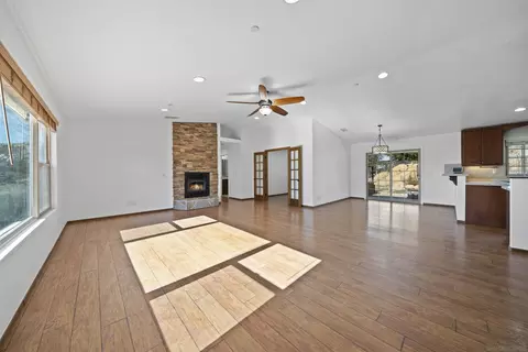 Living - 20872 Deerhorn Valley Rd, Jamul, CA 91935 photo 4 of 8