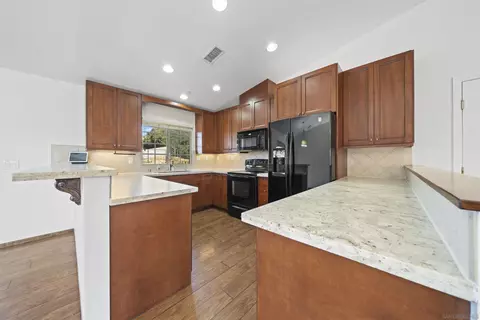 Kitchen - 20872 Deerhorn Valley Rd, Jamul, CA 91935 photo 1 of 5