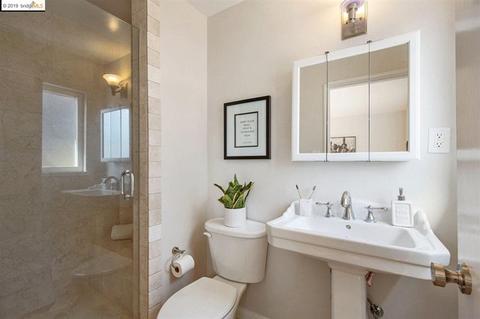 1308 Hopkins St, Berkeley, CA 94702 photo 14