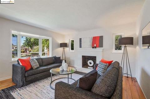 1308 Hopkins St, Berkeley, CA 94702 photo 5