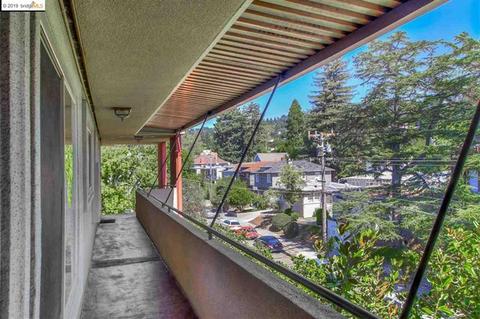 1444 Walnut St, Berkeley, CA 94709 photo 20