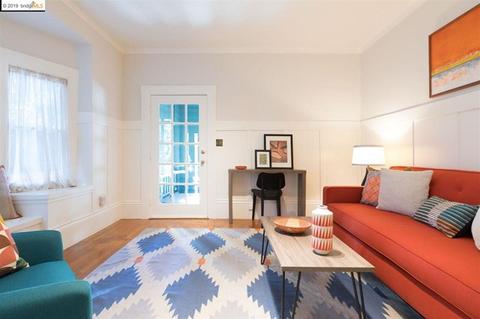 2447 Carleton St, Berkeley, CA 94704 photo 10