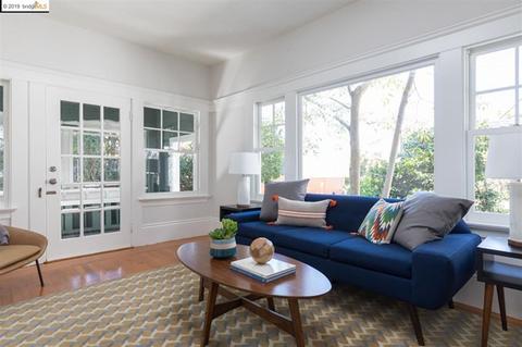 2447 Carleton St, Berkeley, CA 94704 photo 4