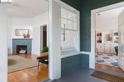 2447 Carleton St, Berkeley, CA 94704 photo 2