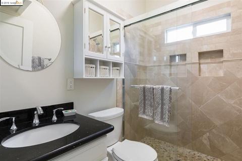 2447 Carleton St, Berkeley, CA 94704 photo 7
