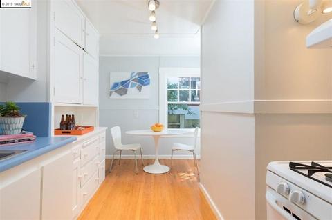 2447 Carleton St, Berkeley, CA 94704 photo 11