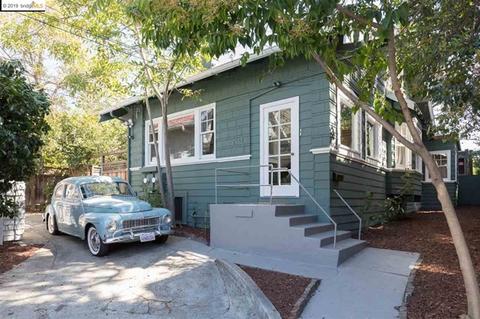 2447 Carleton St, Berkeley, CA 94704 photo 21