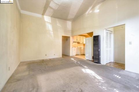1017 Linden St, Oakland, CA 94607 photo 10
