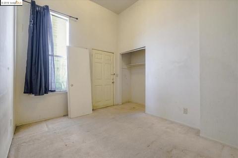 1017 Linden St, Oakland, CA 94607 photo 13