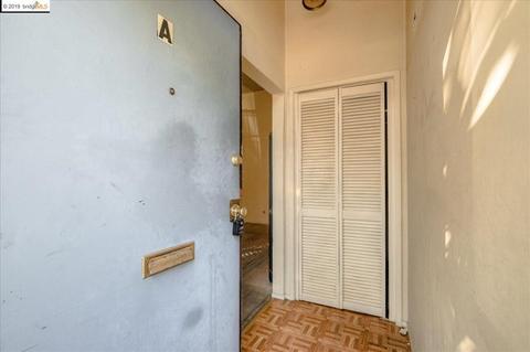 1017 Linden St, Oakland, CA 94607 photo 7