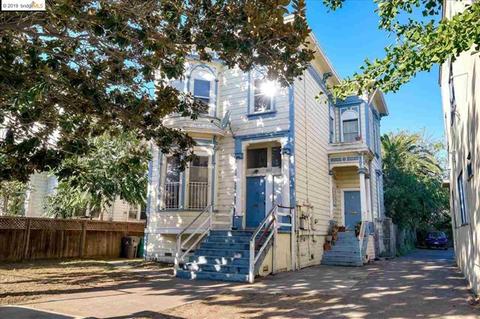1017 Linden St, Oakland, CA 94607 photo 2