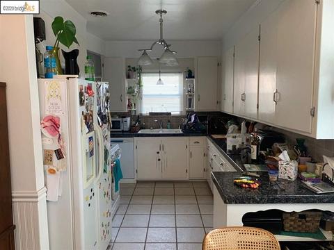2109 Byron St, Berkeley, CA 94702 photo 5