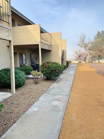 17842 Quantico Ln, Apple Valley, CA 92307 photo 4