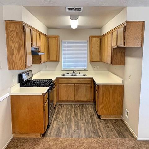 17842 Quantico Ln, Apple Valley, CA 92307 photo 10