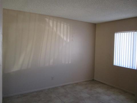 10696 Kiowa Rd, Apple Valley, CA 92308 photo 6