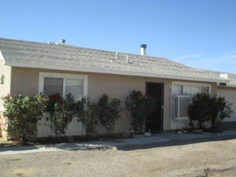 10696 Kiowa Rd, Apple Valley, CA 92308 photo 2
