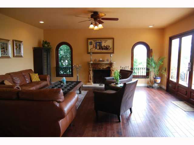 Undisclosed, La Jolla, CA 92037 photo 12