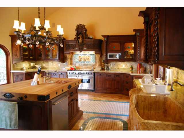 Undisclosed, La Jolla, CA 92037 photo 10