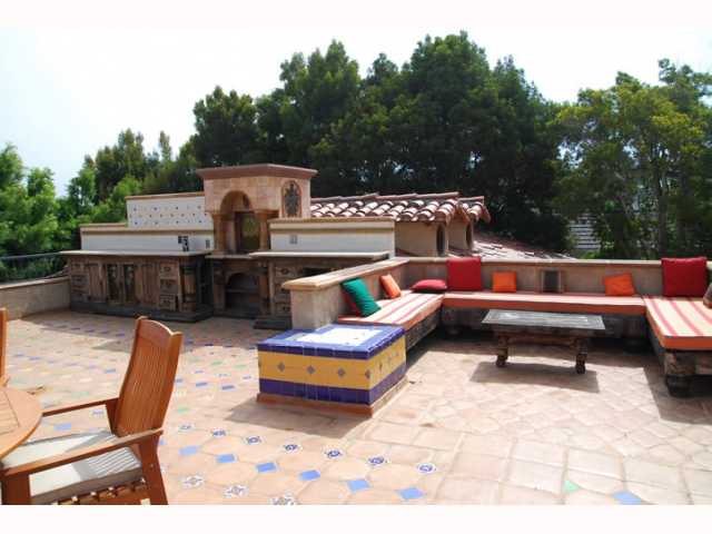 Undisclosed, La Jolla, CA 92037 photo 17