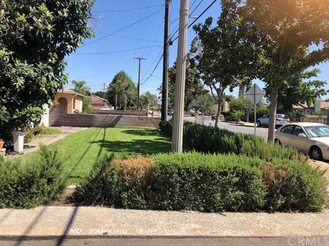 8026 Juniper Ave, Fontana, CA 92336 photo 2