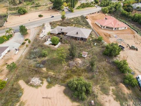 20841 Lakeridge, Perris, CA 92570 photo 3