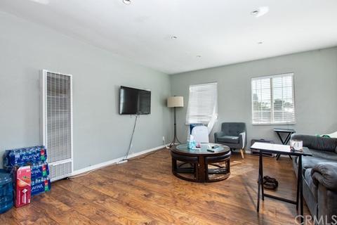 349 E 57th St, Long Beach, CA 90805 photo 4