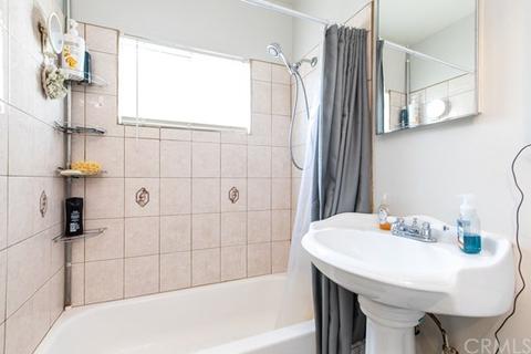 349 E 57th St, Long Beach, CA 90805 photo 8