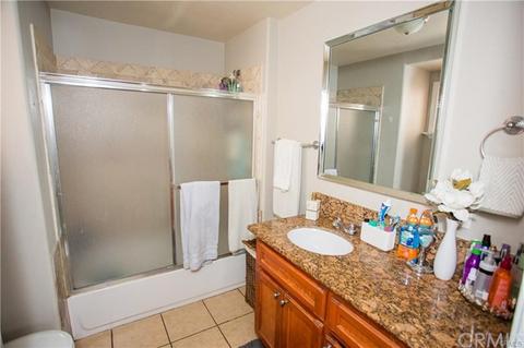 6707 Fishburn Ave, Bell, CA 90201 photo 4