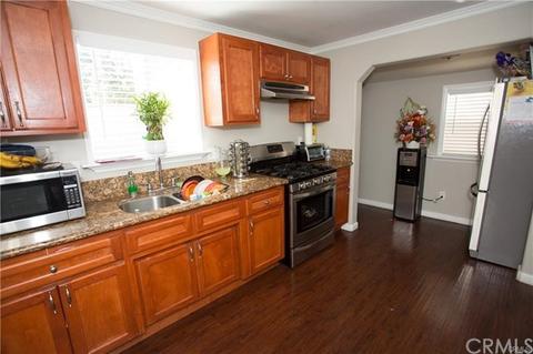 6707 Fishburn Ave, Bell, CA 90201 photo 3