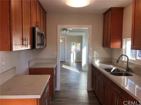 500 W Plum St, Compton, CA 90222 photo 8