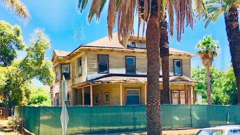 223 W Olive Ave, Redlands, CA 92373 photo 3