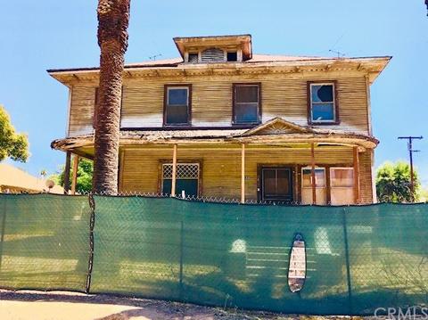 223 W Olive Ave, Redlands, CA 92373 photo 2