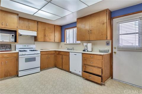 321 Alvarado St, Redlands, CA 92373 photo 8