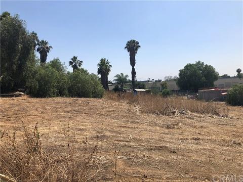12890 La Cadena Dr, Colton, CA 92324 photo 7