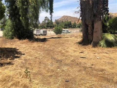 12890 La Cadena Dr, Colton, CA 92324 photo 13