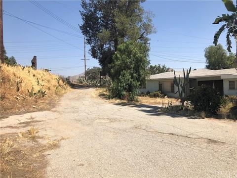 12890 La Cadena Dr, Colton, CA 92324 photo 3