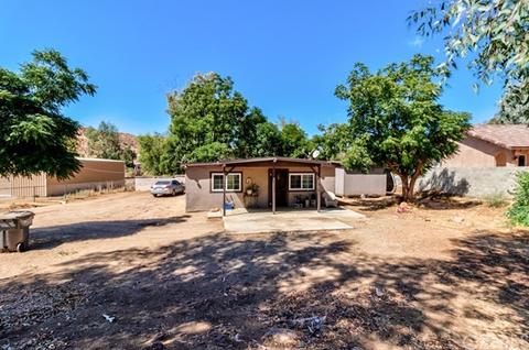 27293 Plum St, Perris, CA 92570 photo 18