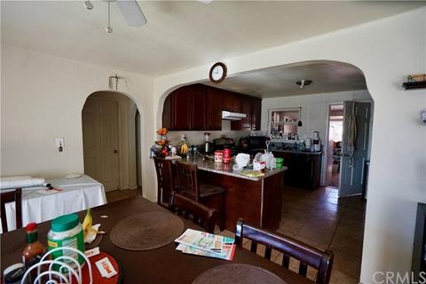 1277 Laurel Ave, Riverside, CA 92507 photo 8