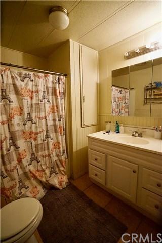 1277 Laurel Ave, Riverside, CA 92507 photo 7
